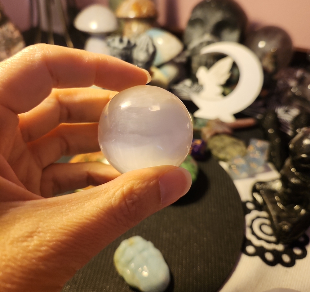 Selenite Sphere (40mm)